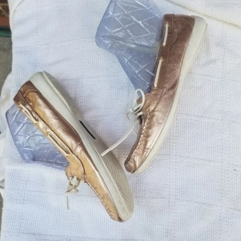 Sperry rosegold leather‎ topside 9.5
